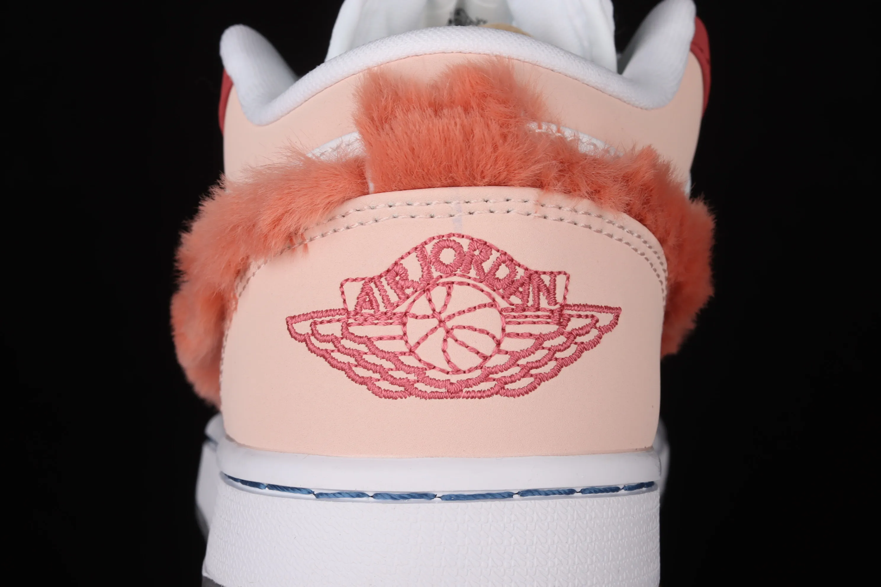 All categories Air Jordan Jordan series basketball shoes Air Jordan 1 Low Air Jordan 1 Low AJ1 Joe 1 Second Dimension Valentine's Day Low-top cultural basketball shoes DC0774-105